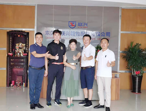 客戶(hù)合照